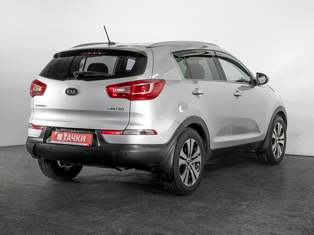 Kia Sportage 2010 - фото автомобиля