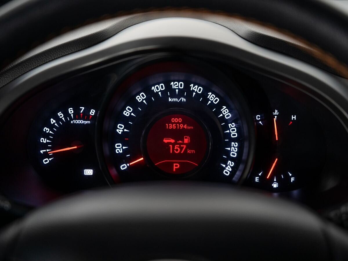 Kia Sportage 2010 - фото автомобиля