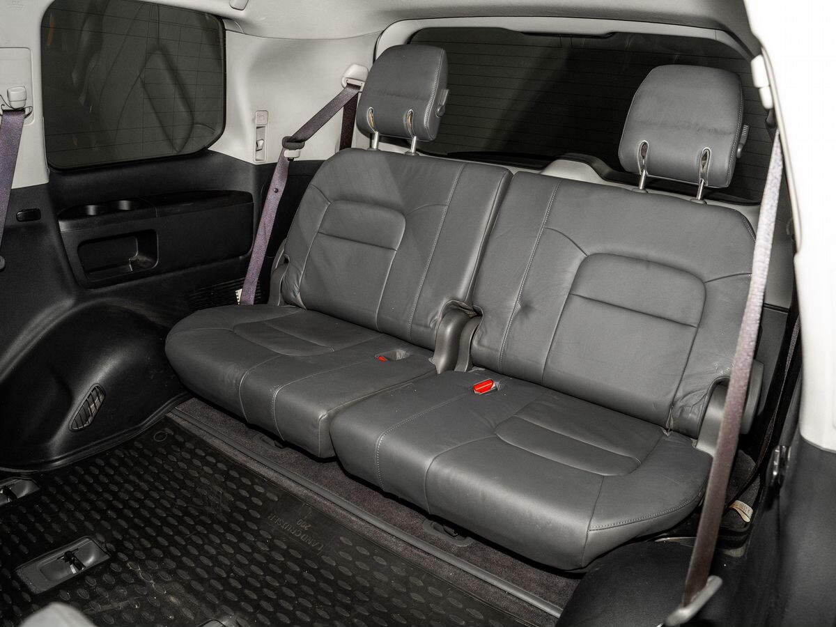 Toyota Land Cruiser 2008 - фото автомобиля