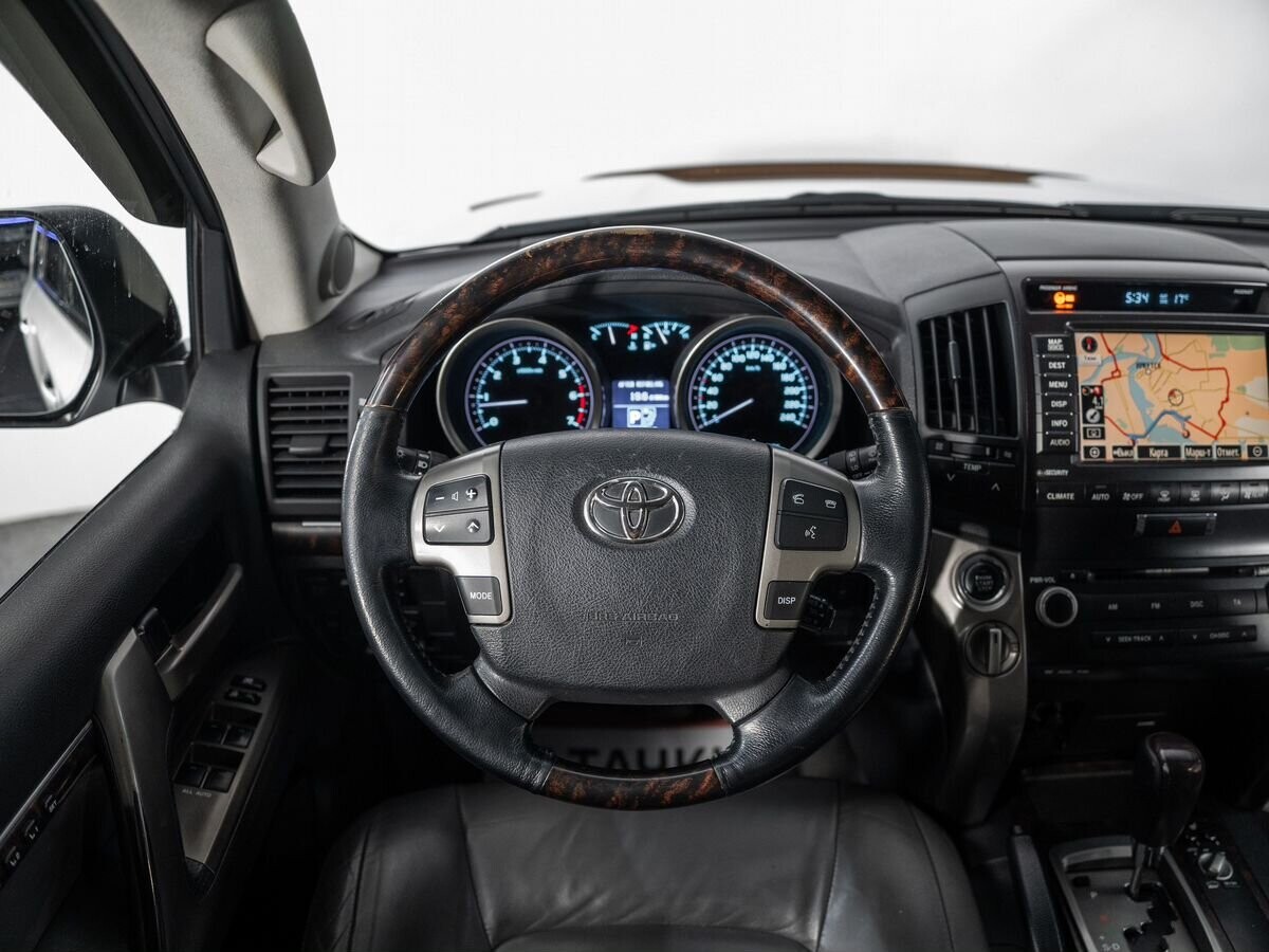 Toyota Land Cruiser 2008 - фото автомобиля