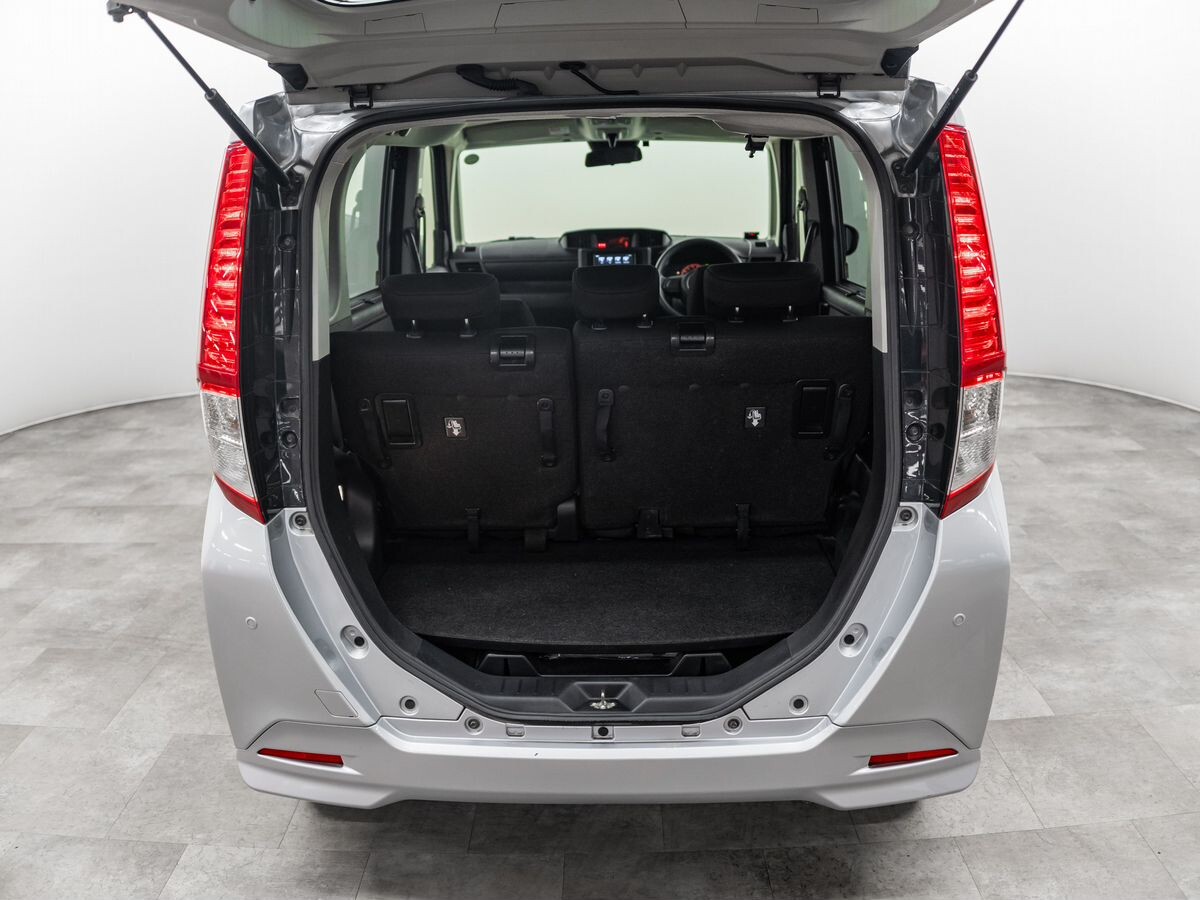Toyota Roomy 2022 - фото автомобиля