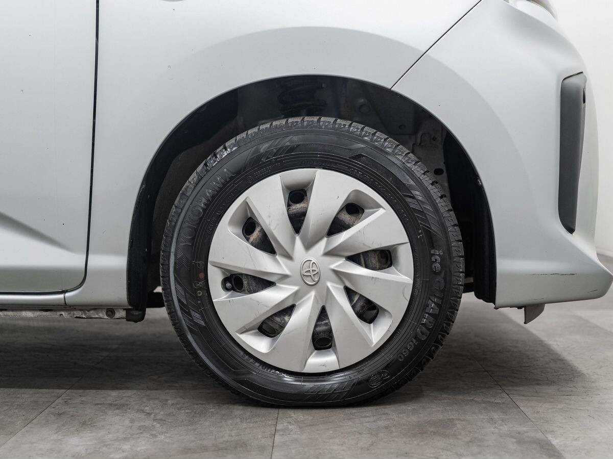 Toyota Roomy 2022 - фото автомобиля
