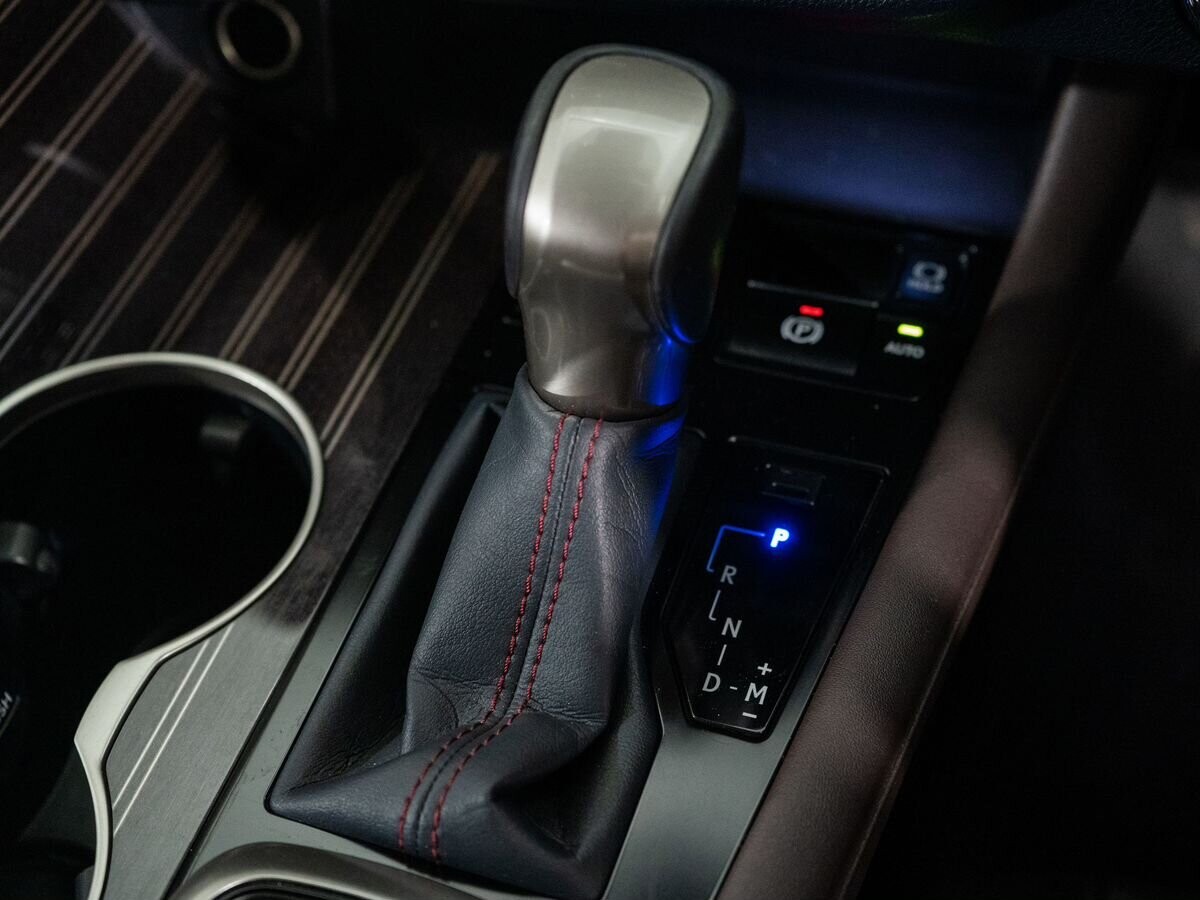 Lexus RX200t 2016 - фото автомобиля