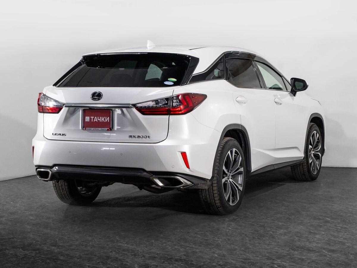 Lexus RX200t 2016 - фото автомобиля