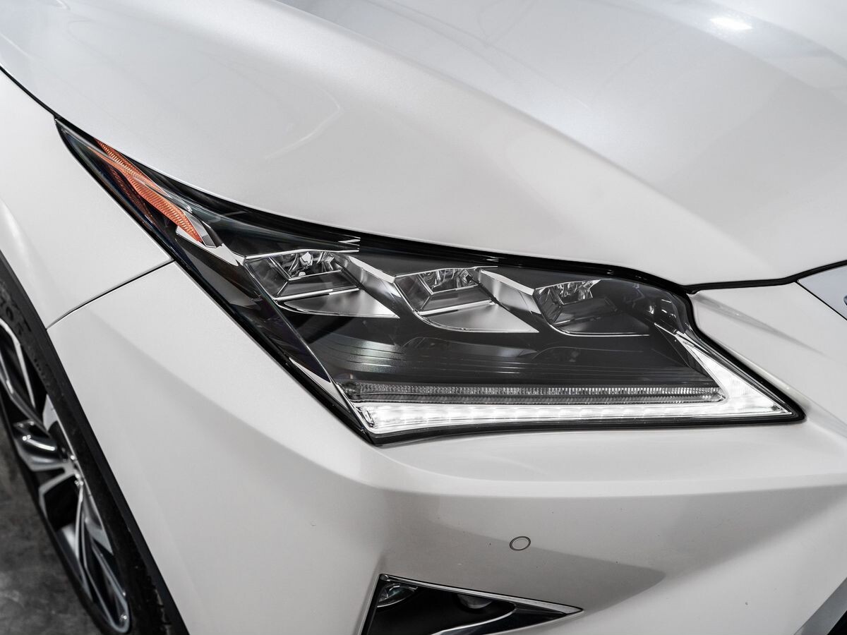 Lexus RX200t 2016 - фото автомобиля