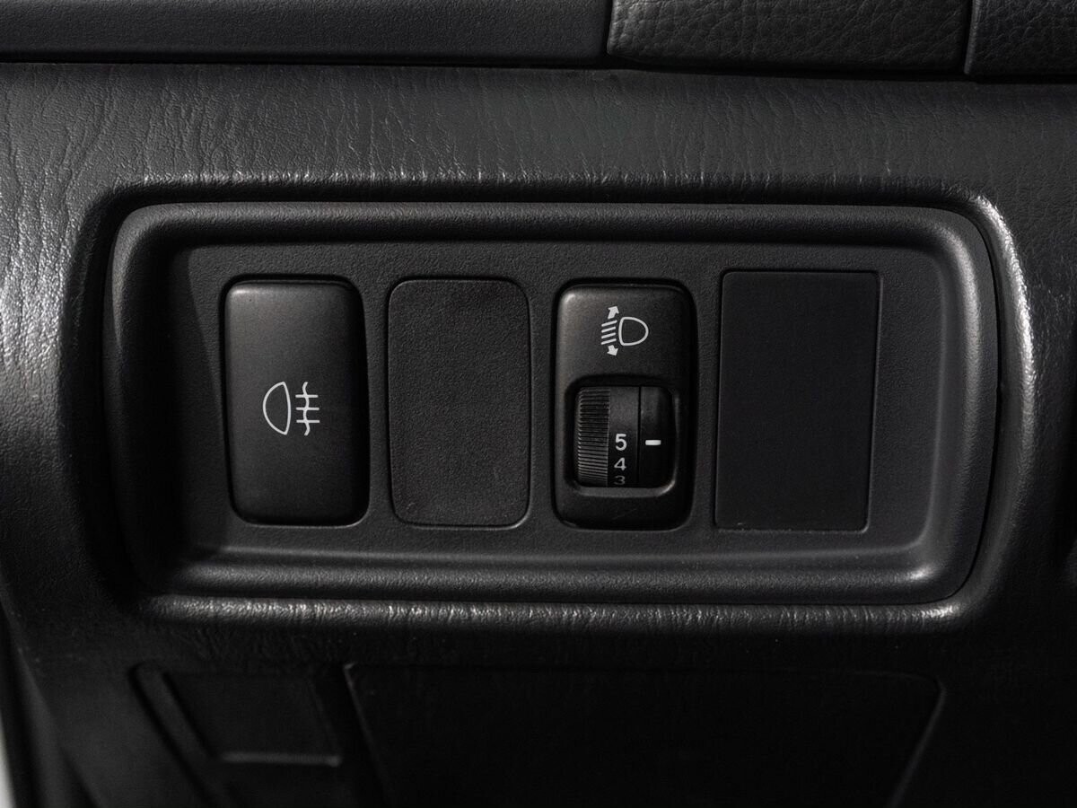 Toyota Camry 2004 - фото автомобиля