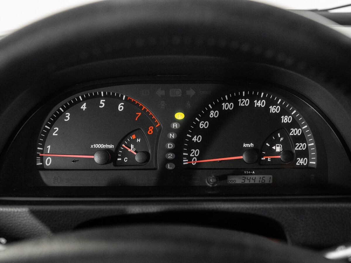Toyota Camry 2004 - фото автомобиля