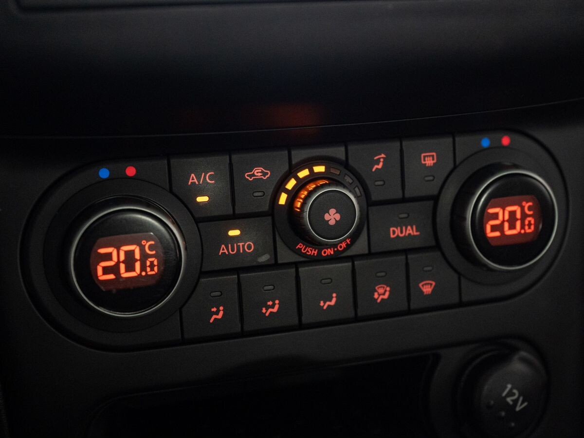 Nissan Qashqai 2011 - фото автомобиля