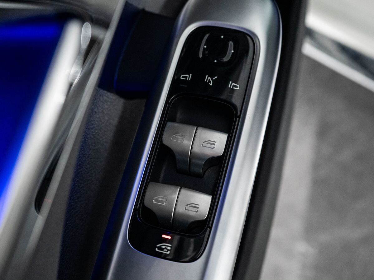   2022 - фото автомобиля
