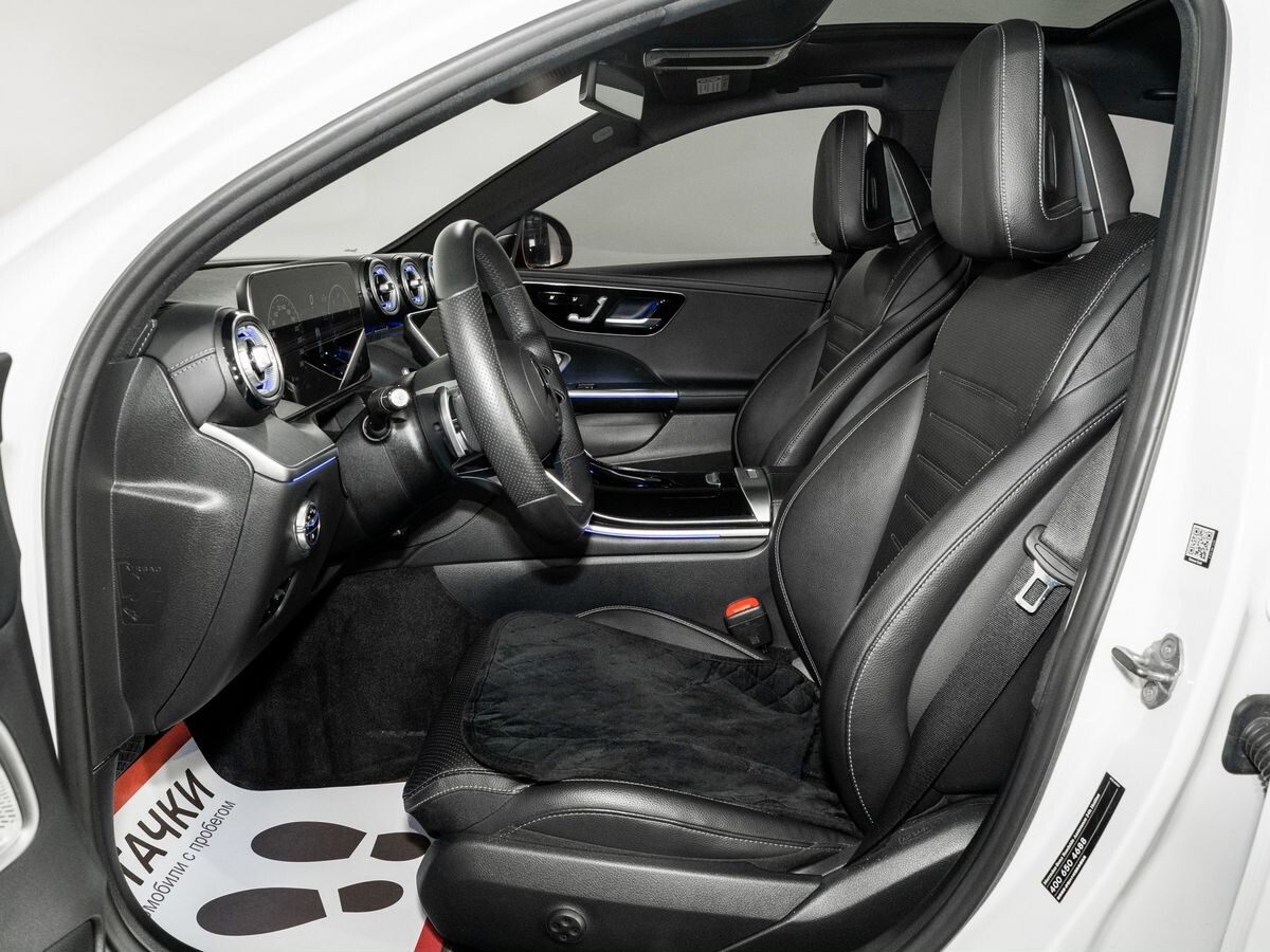   2022 - фото автомобиля