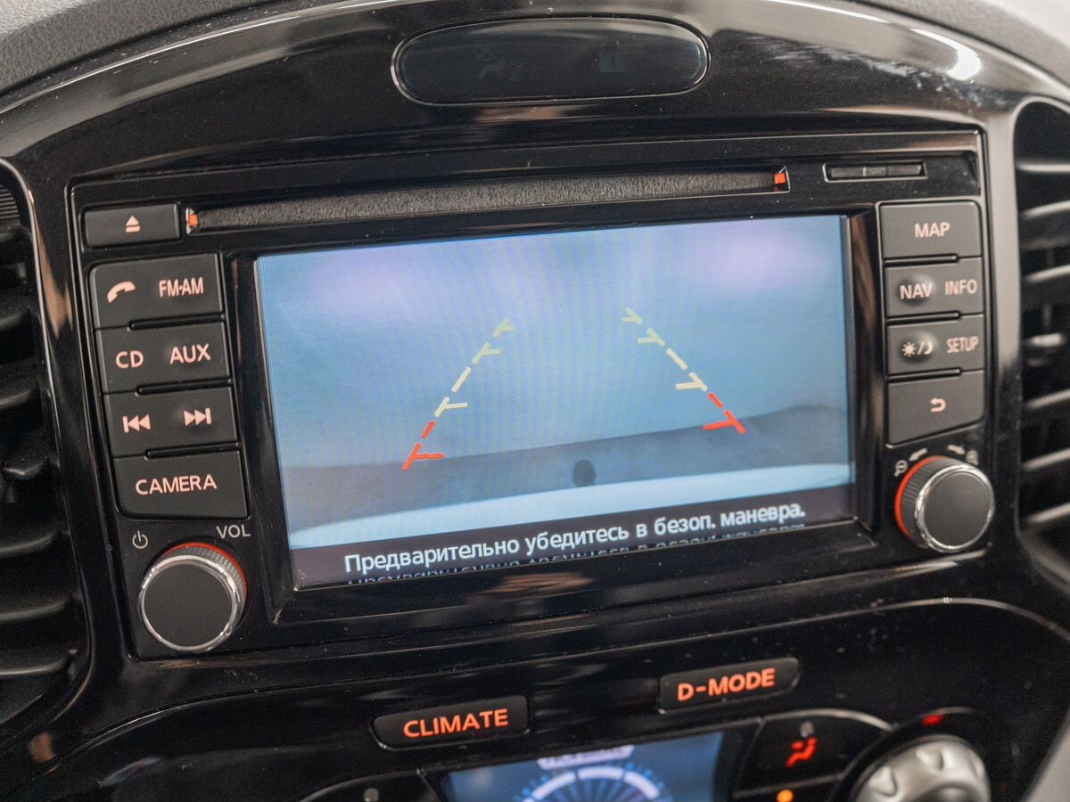Nissan Juke 2013 - фото автомобиля