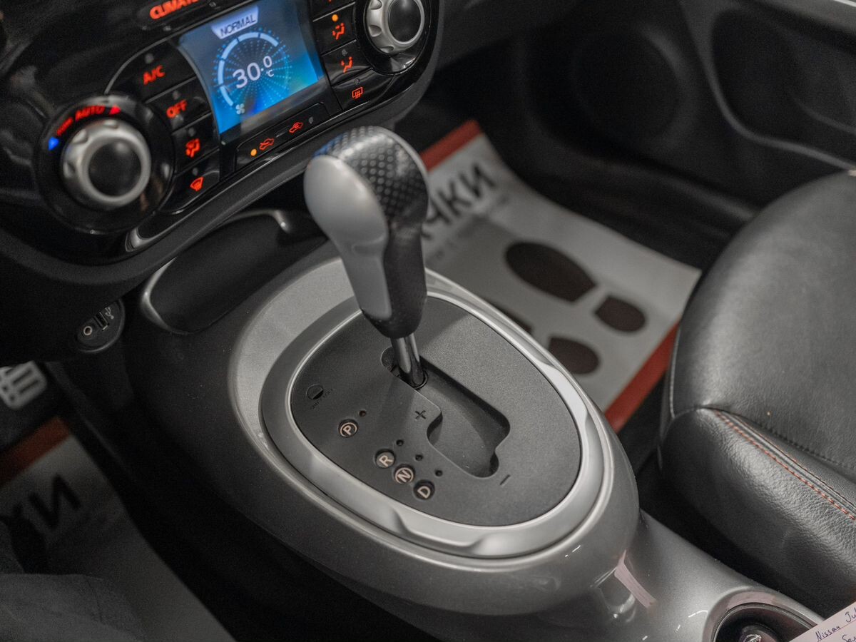 Nissan Juke 2013 - фото автомобиля