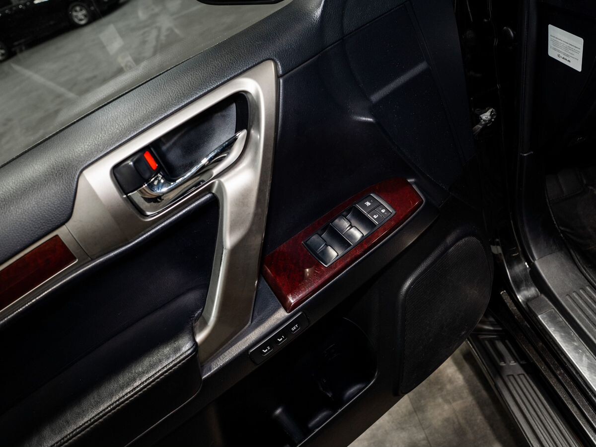 Lexus GX460 2014 - фото автомобиля