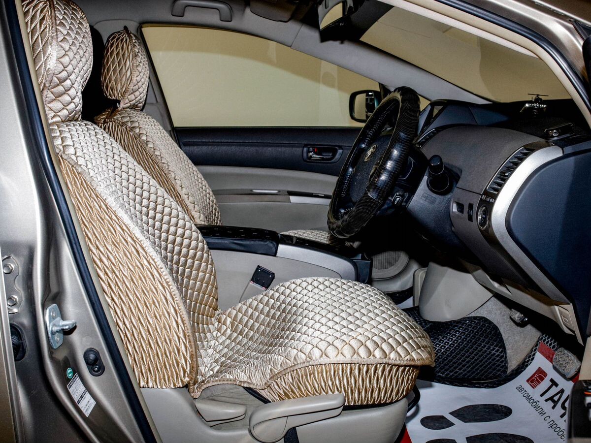 Toyota Prius 2008 - фото автомобиля