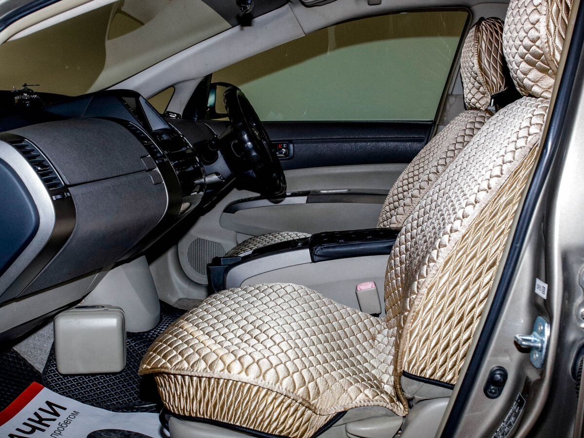 Toyota Prius 2008 - фото автомобиля