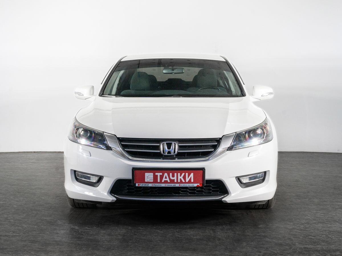 Honda Accord 2013 - фото автомобиля