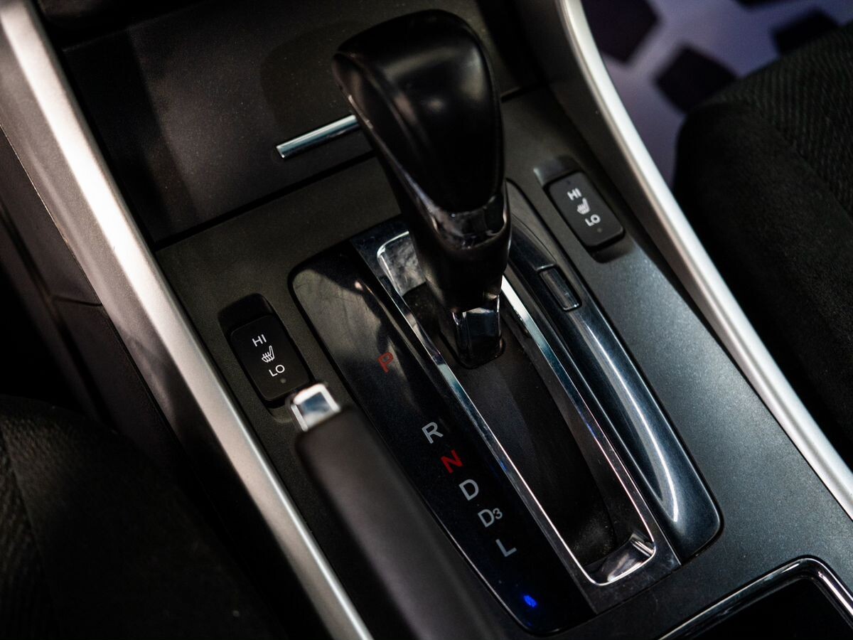 Honda Accord 2013 - фото автомобиля
