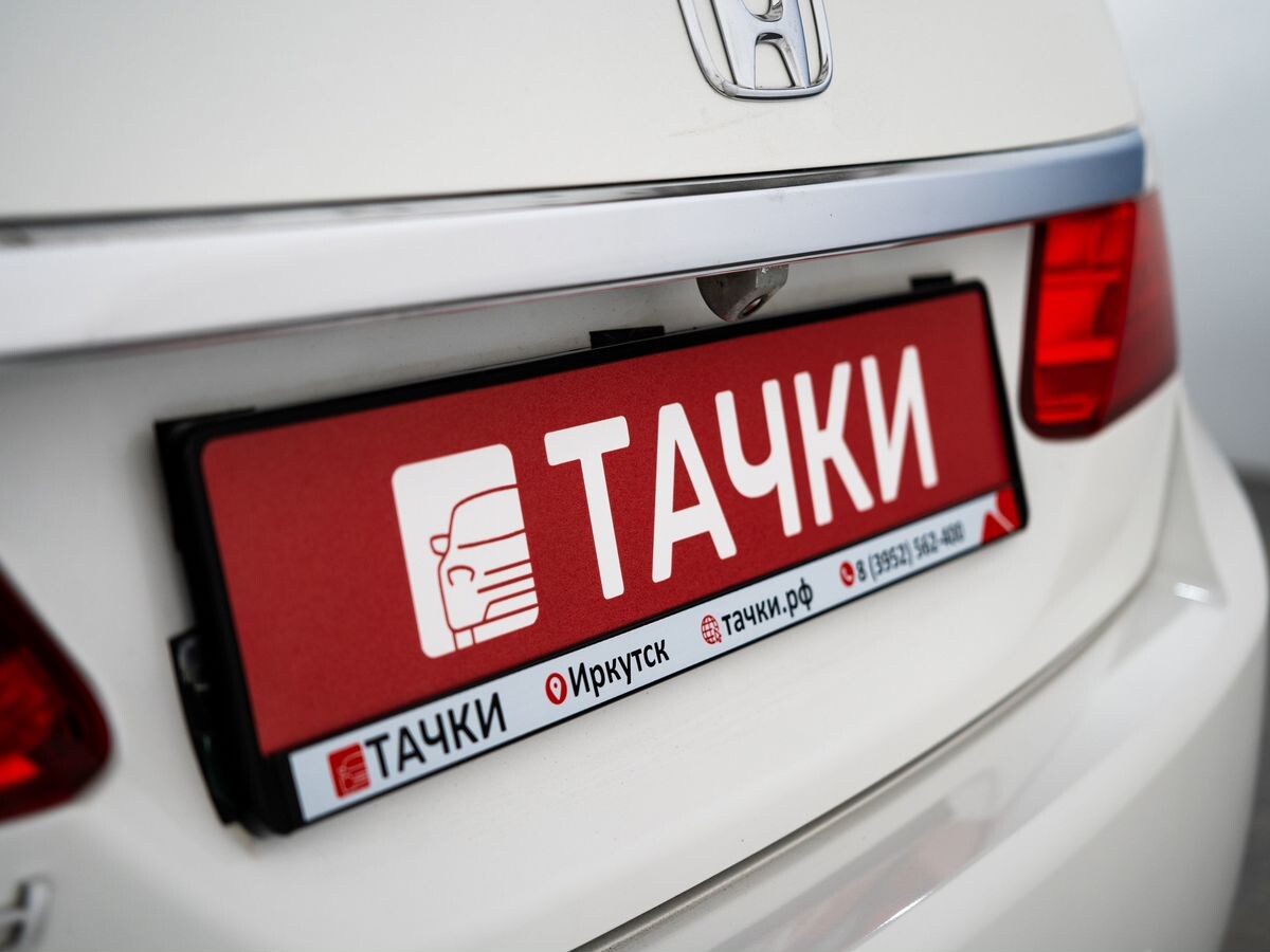 Honda Accord 2013 - фото автомобиля