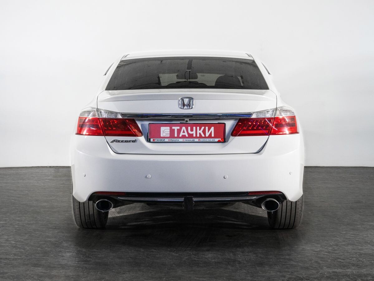 Honda Accord 2013 - фото автомобиля