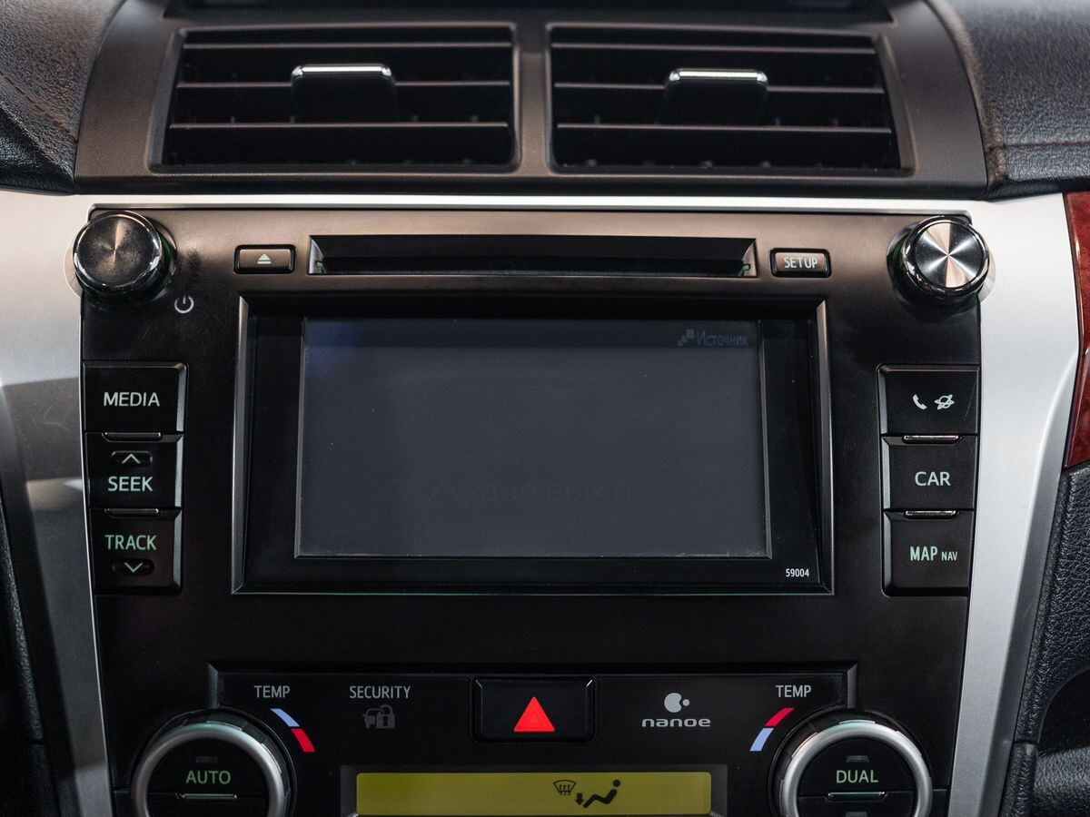 Toyota Camry 2013 - фото автомобиля