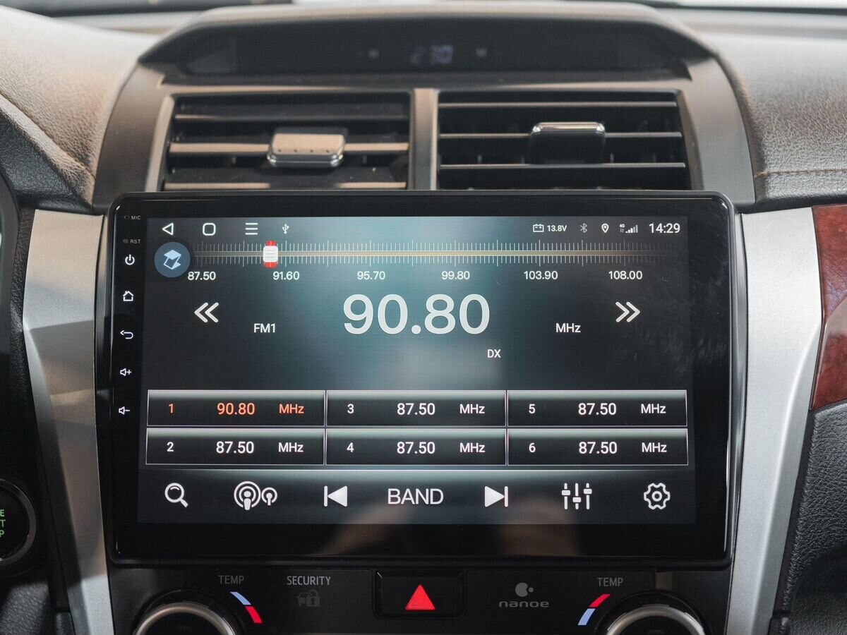 Toyota Camry 2014 - фото автомобиля