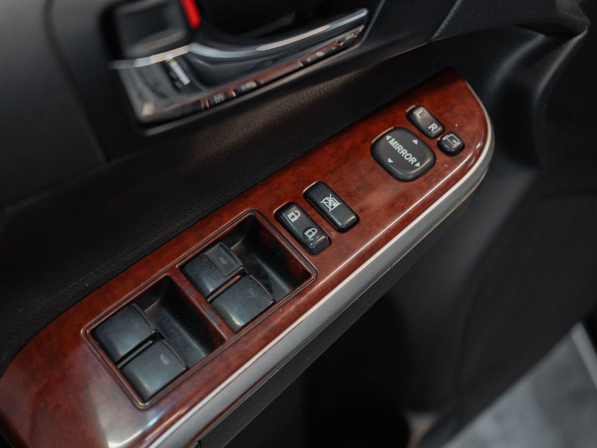 Toyota Camry 2014 - фото автомобиля