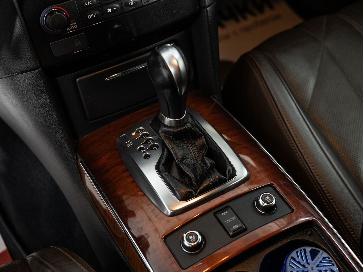 Infiniti FX37 2011 - фото автомобиля