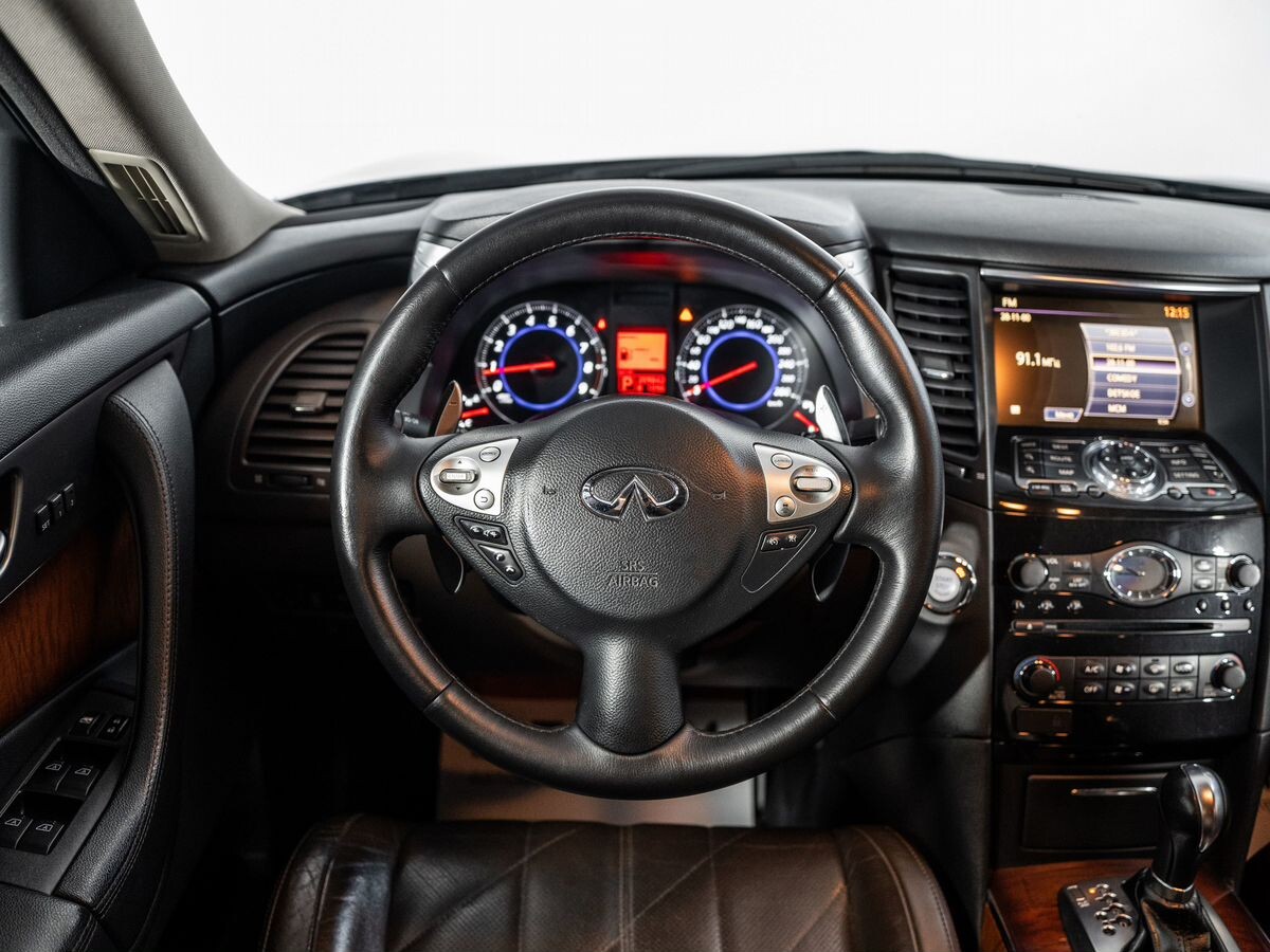 Infiniti FX37 2011 - фото автомобиля