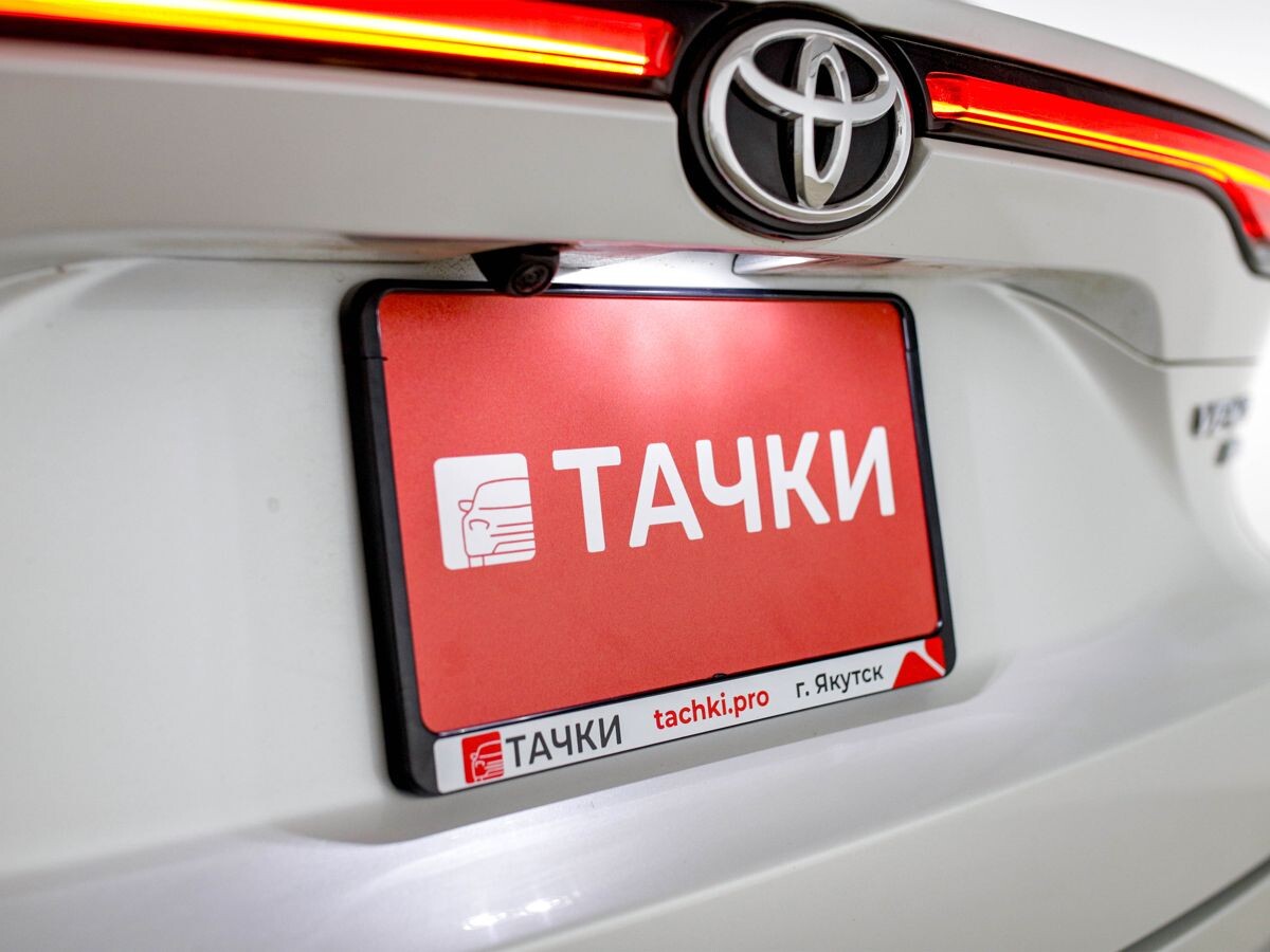 Toyota Venza 2022 - фото автомобиля