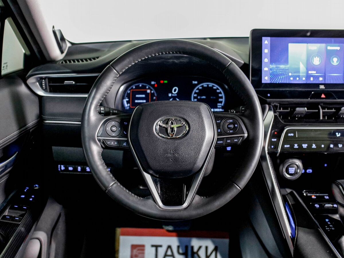 Toyota Venza 2022 - фото автомобиля