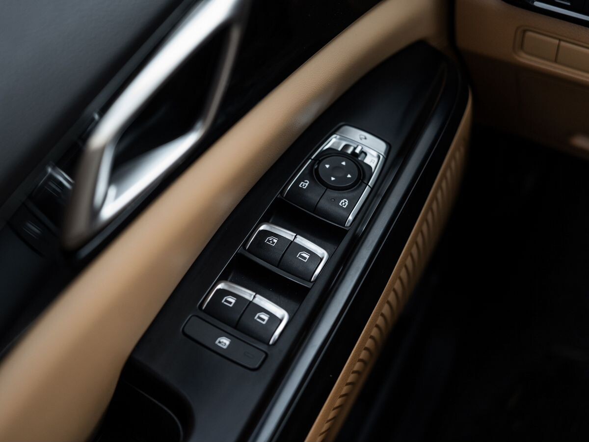 Kia Carnival 2022 - фото автомобиля