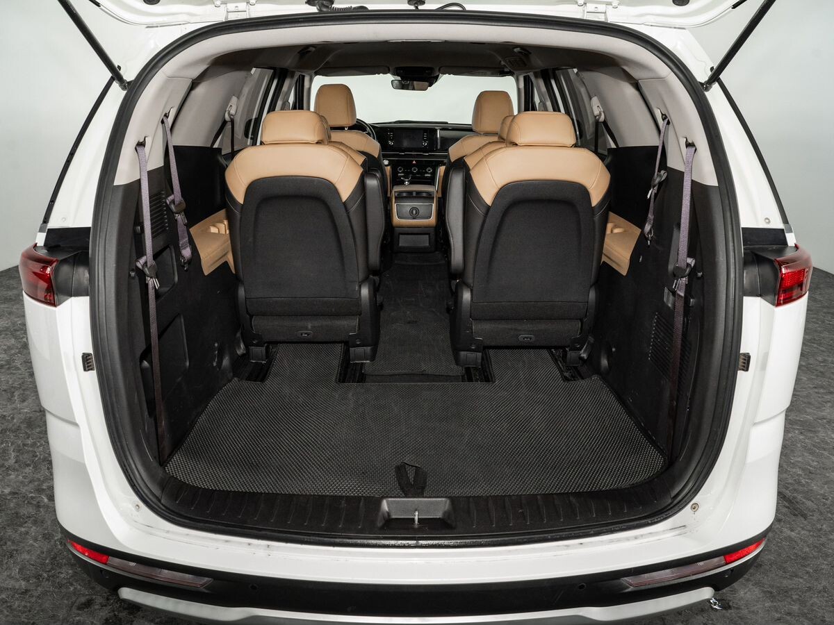 Kia Carnival 2022 - фото автомобиля