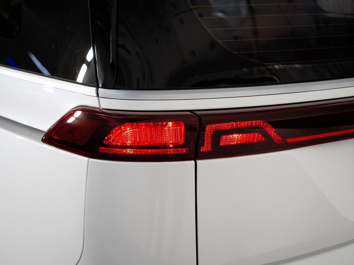 Kia Carnival 2022 - фото автомобиля