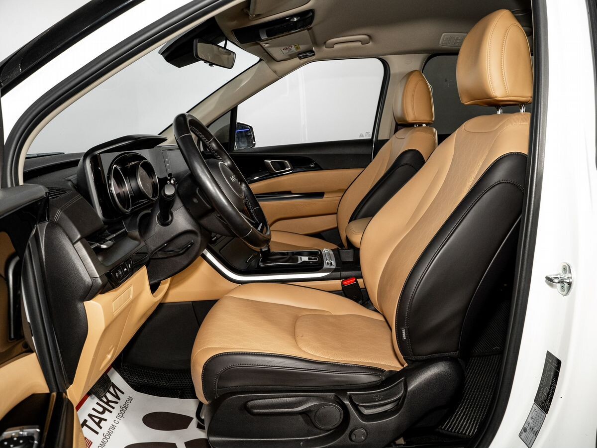 Kia Carnival 2022 - фото автомобиля
