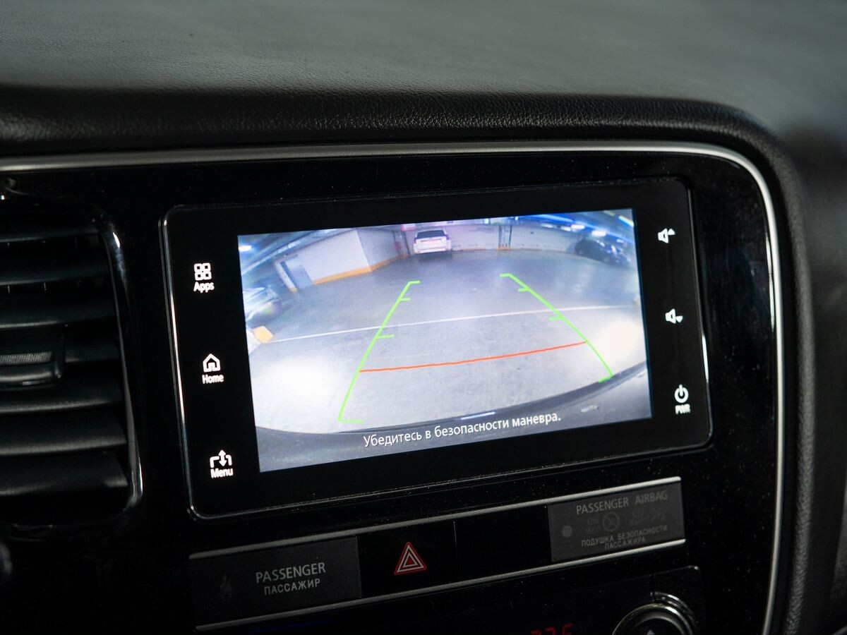 Mitsubishi Outlander 2019 - фото автомобиля