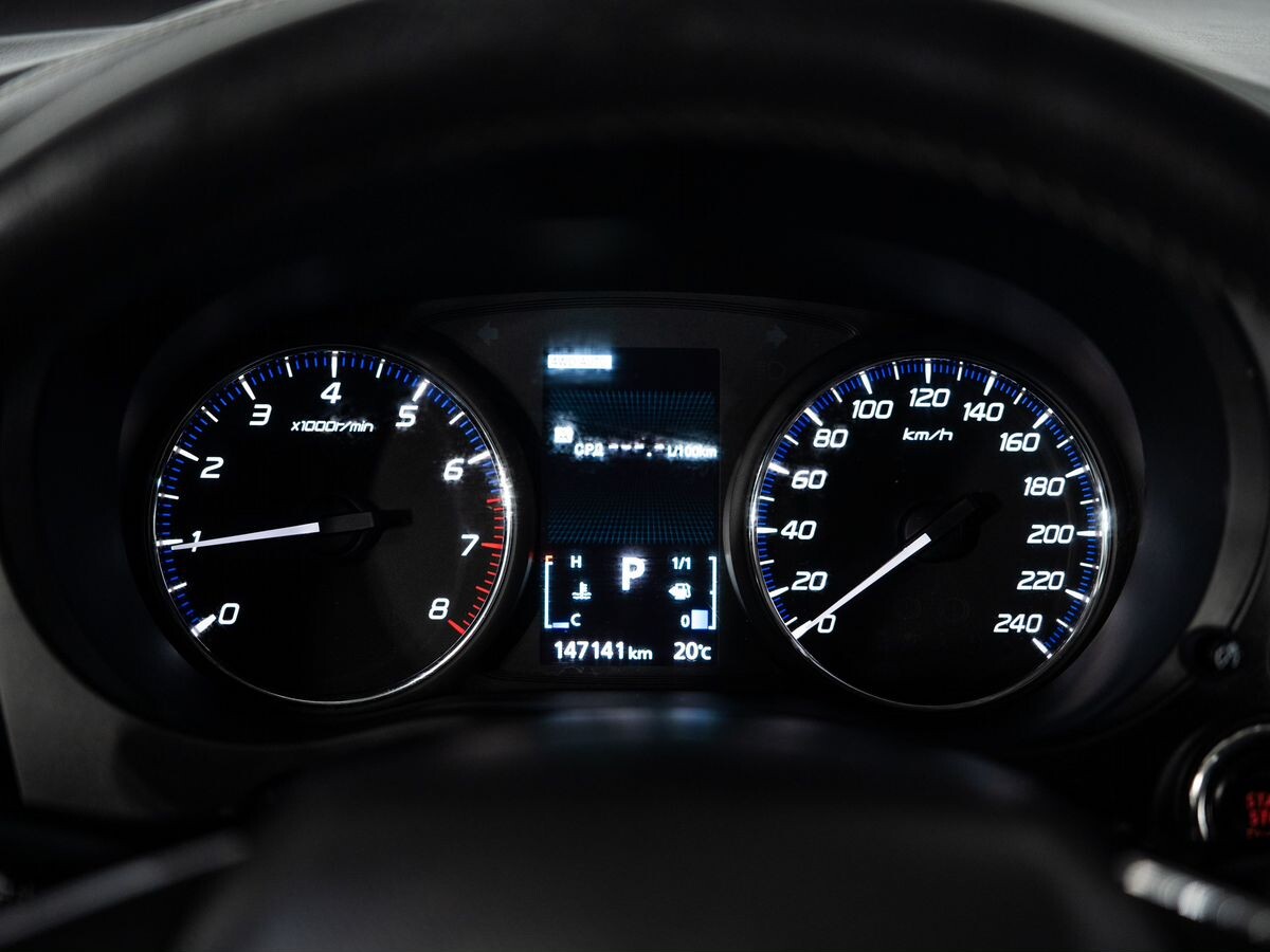 Mitsubishi Outlander 2019 - фото автомобиля