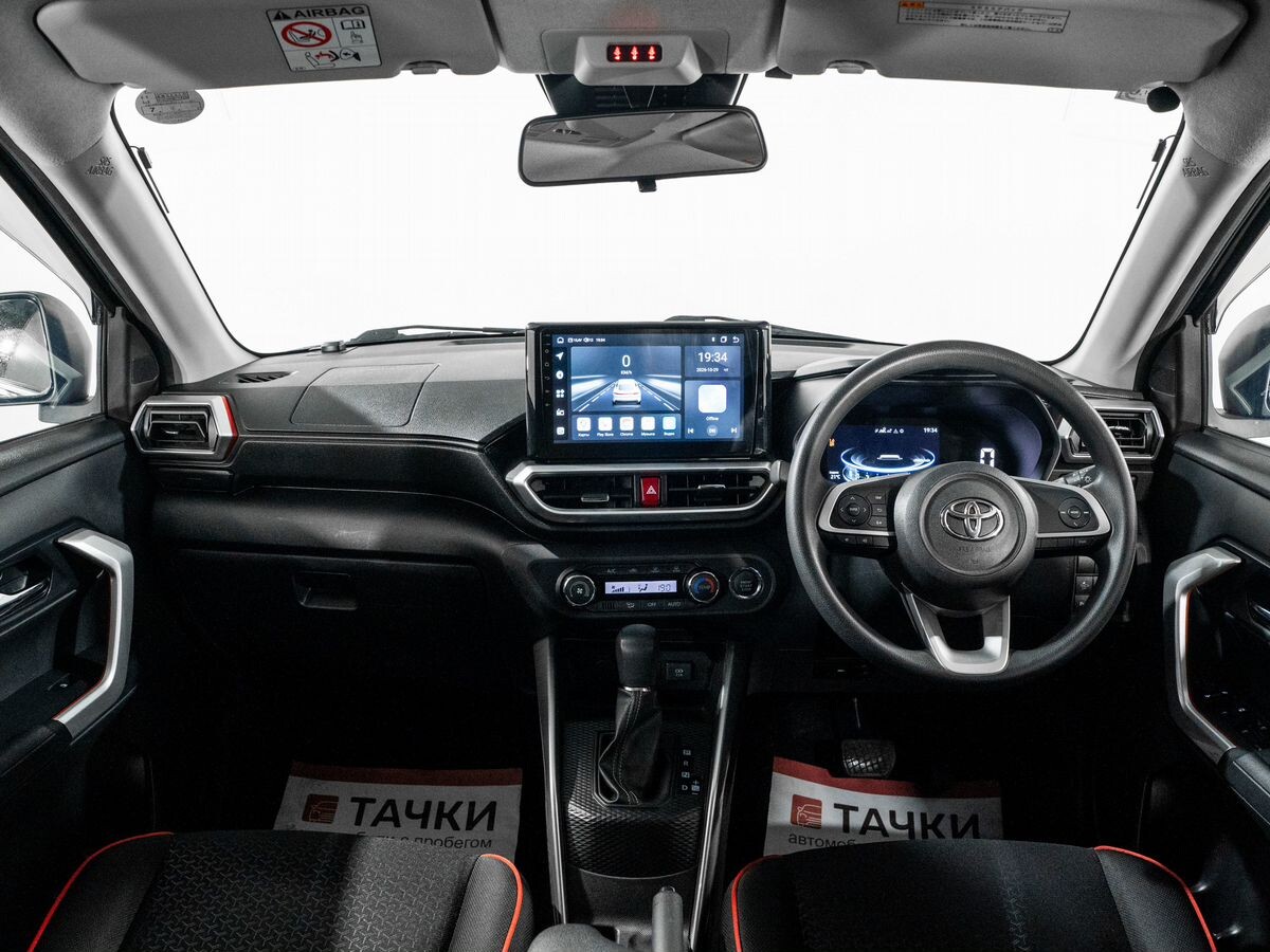 Toyota Raize 2020 - фото автомобиля