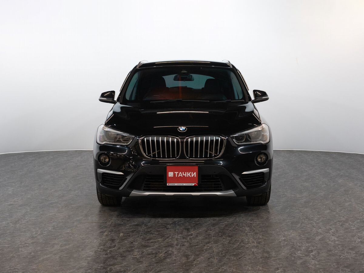 BMW X1 2018 - фото автомобиля