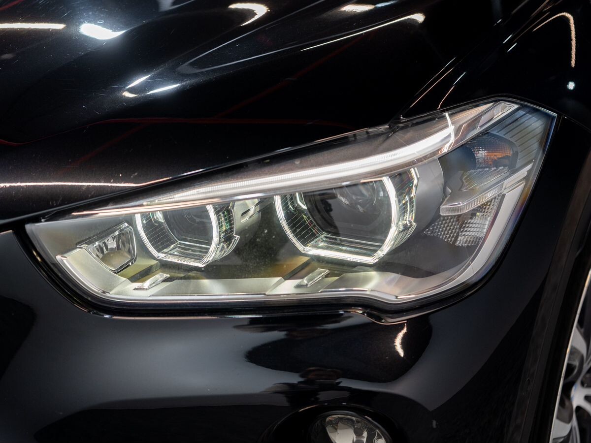 BMW X1 2018 - фото автомобиля