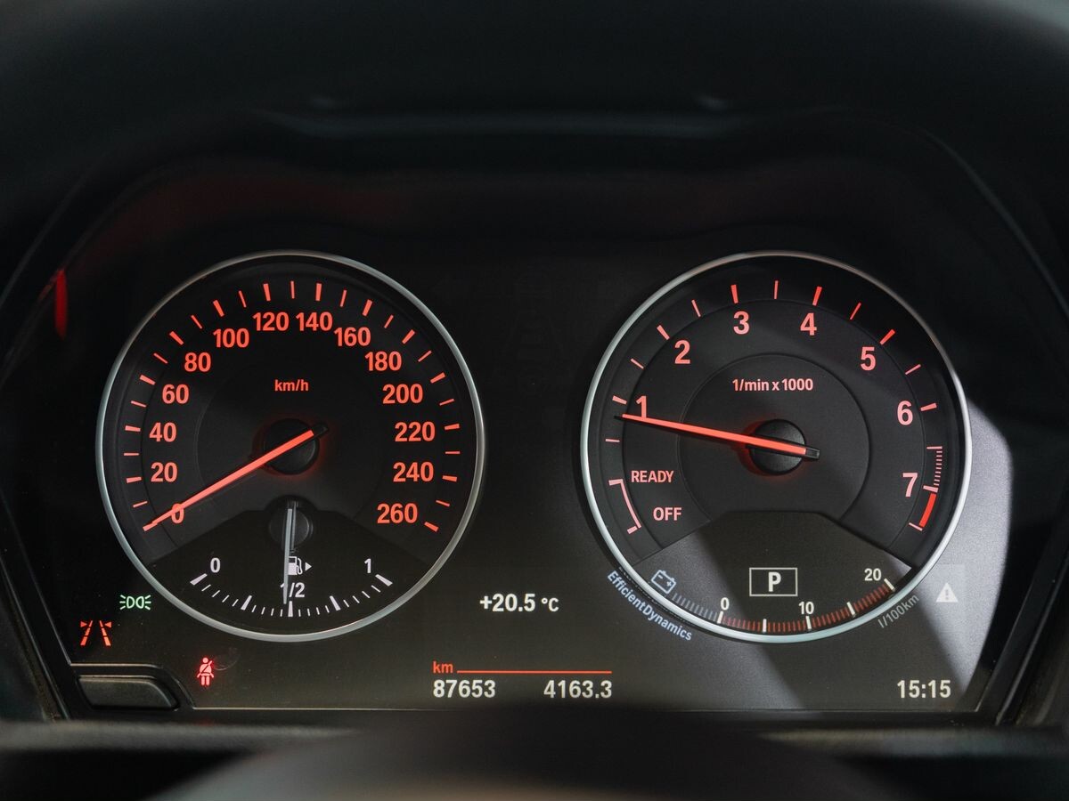BMW X1 2018 - фото автомобиля