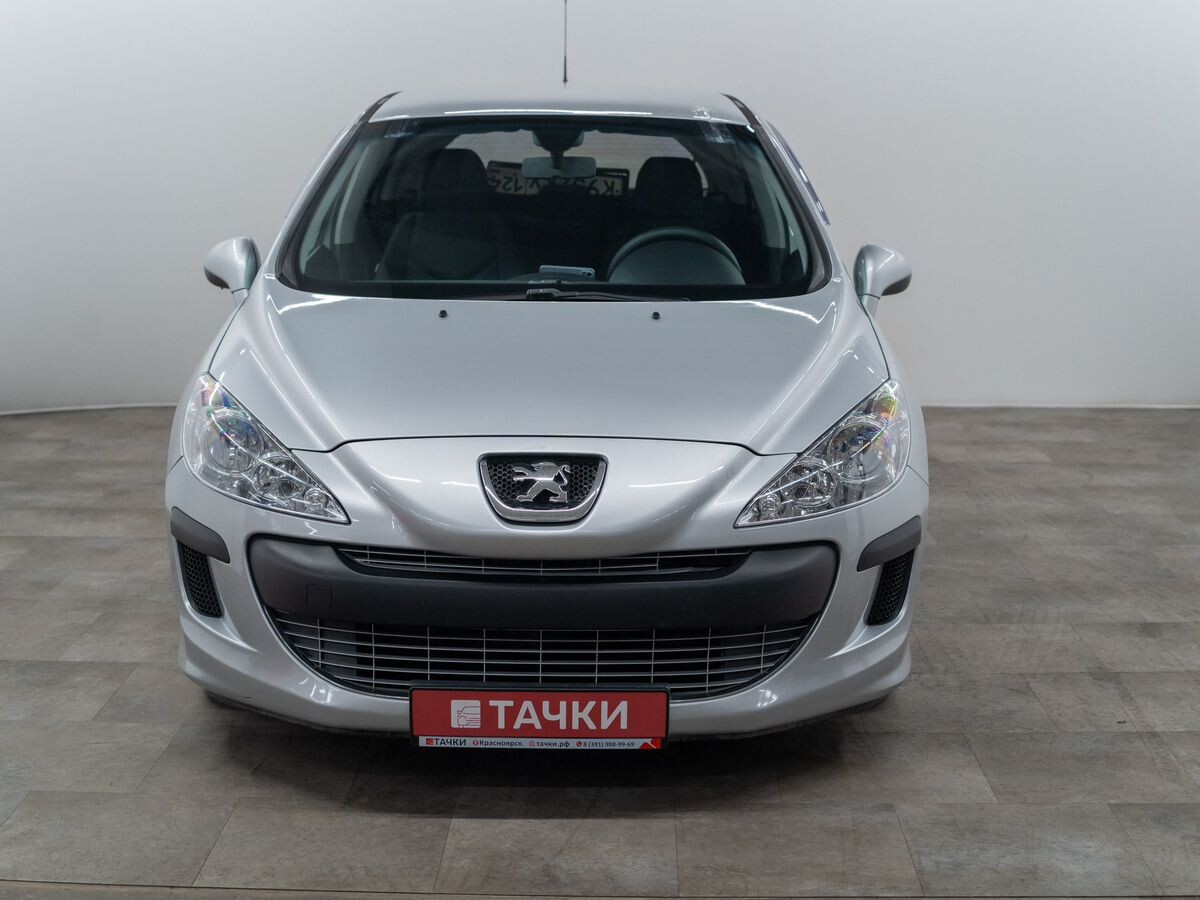 Peugeot 308 2008 - фото автомобиля