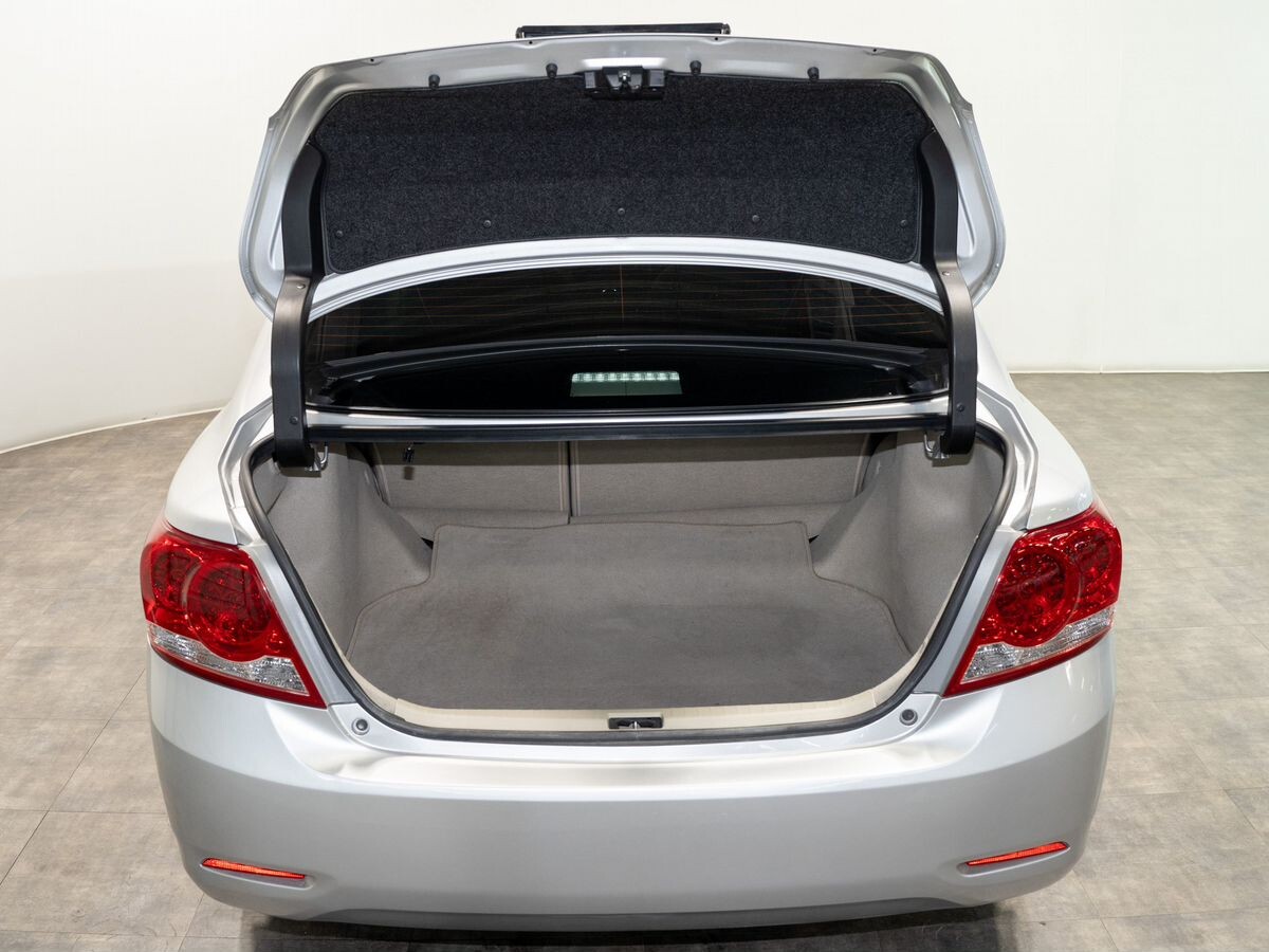 Toyota Allion 2012 - фото автомобиля