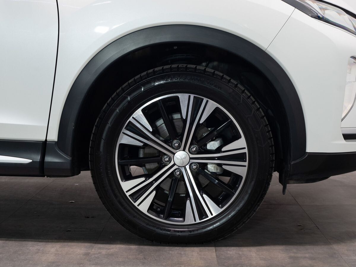 Mitsubishi Eclipse Cross 2018 - фото автомобиля