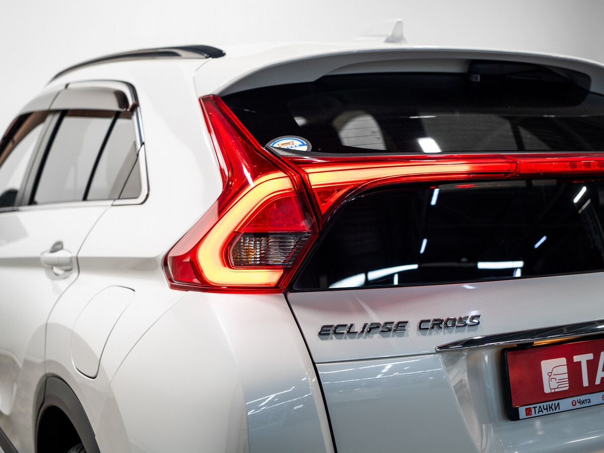 Mitsubishi Eclipse Cross 2018 - фото автомобиля