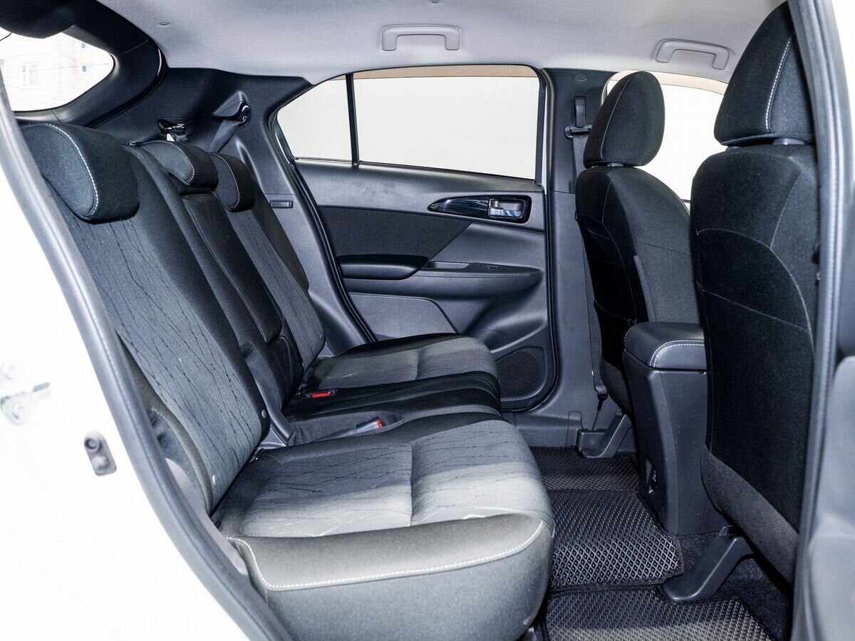 Mitsubishi Eclipse Cross 2018 - фото автомобиля