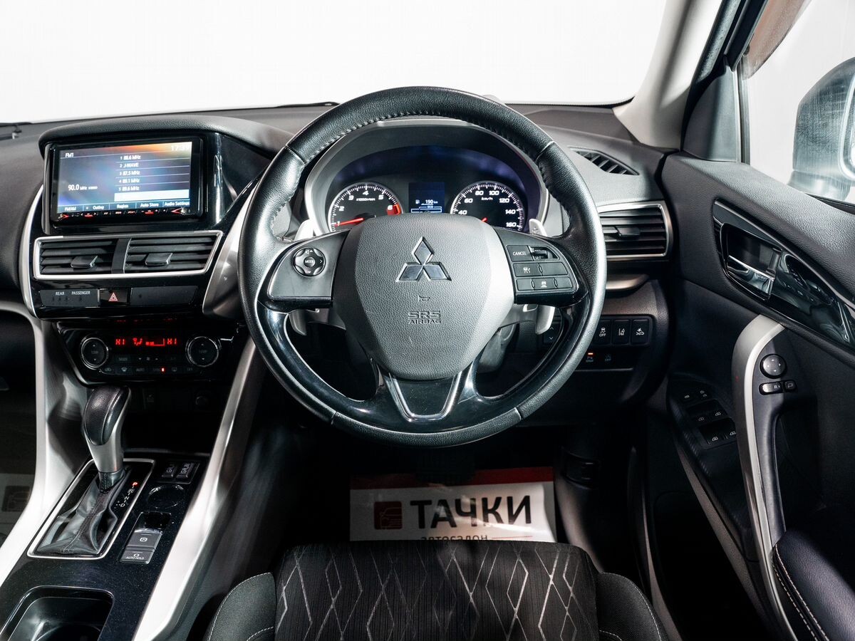 Mitsubishi Eclipse Cross 2018 - фото автомобиля