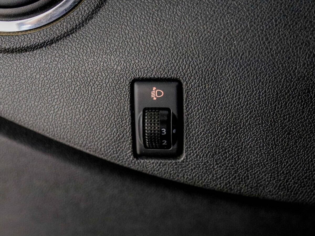 Nissan Almera 2014 - фото автомобиля