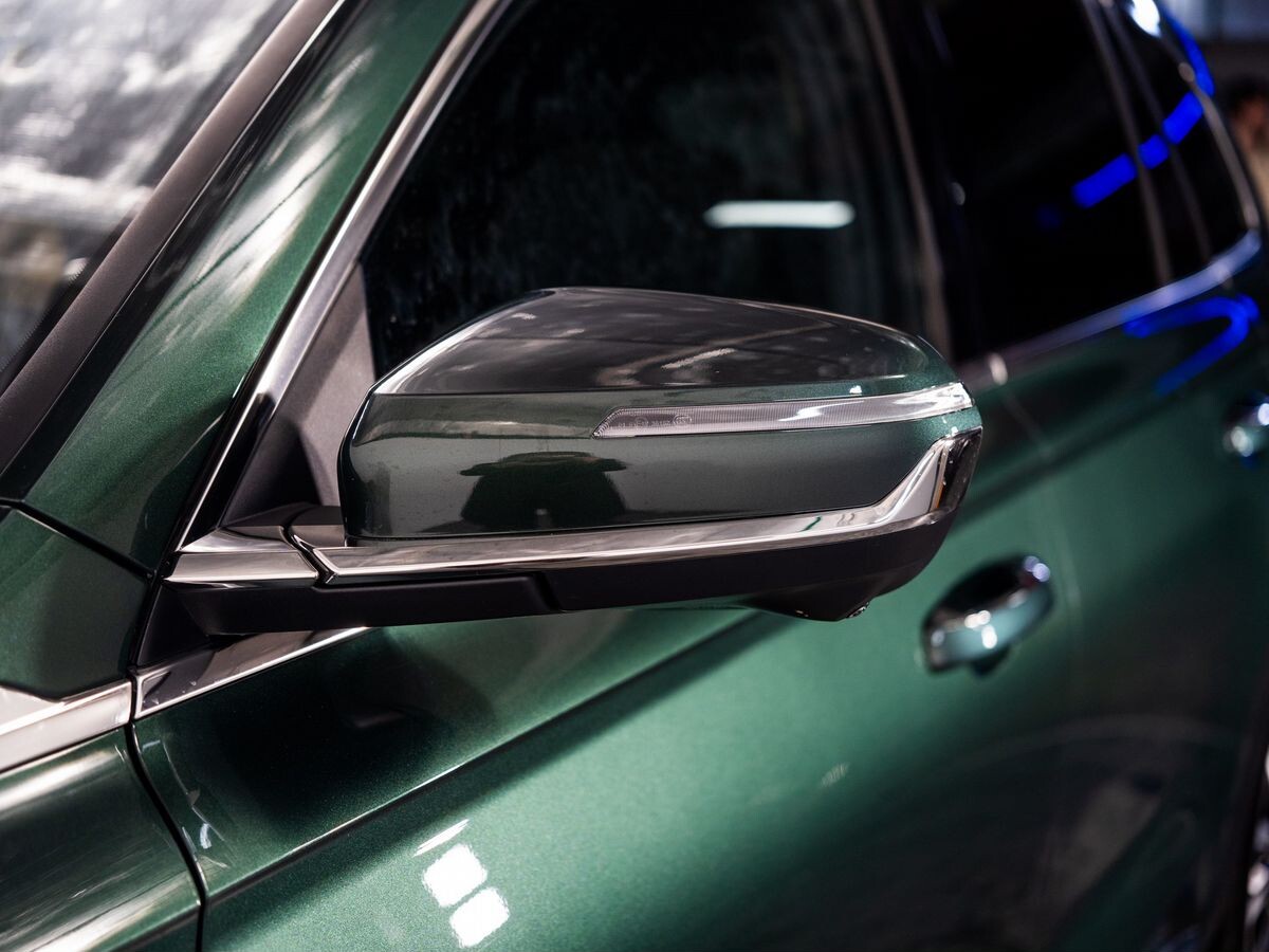 Geely Monjaro 2025 - фото автомобиля