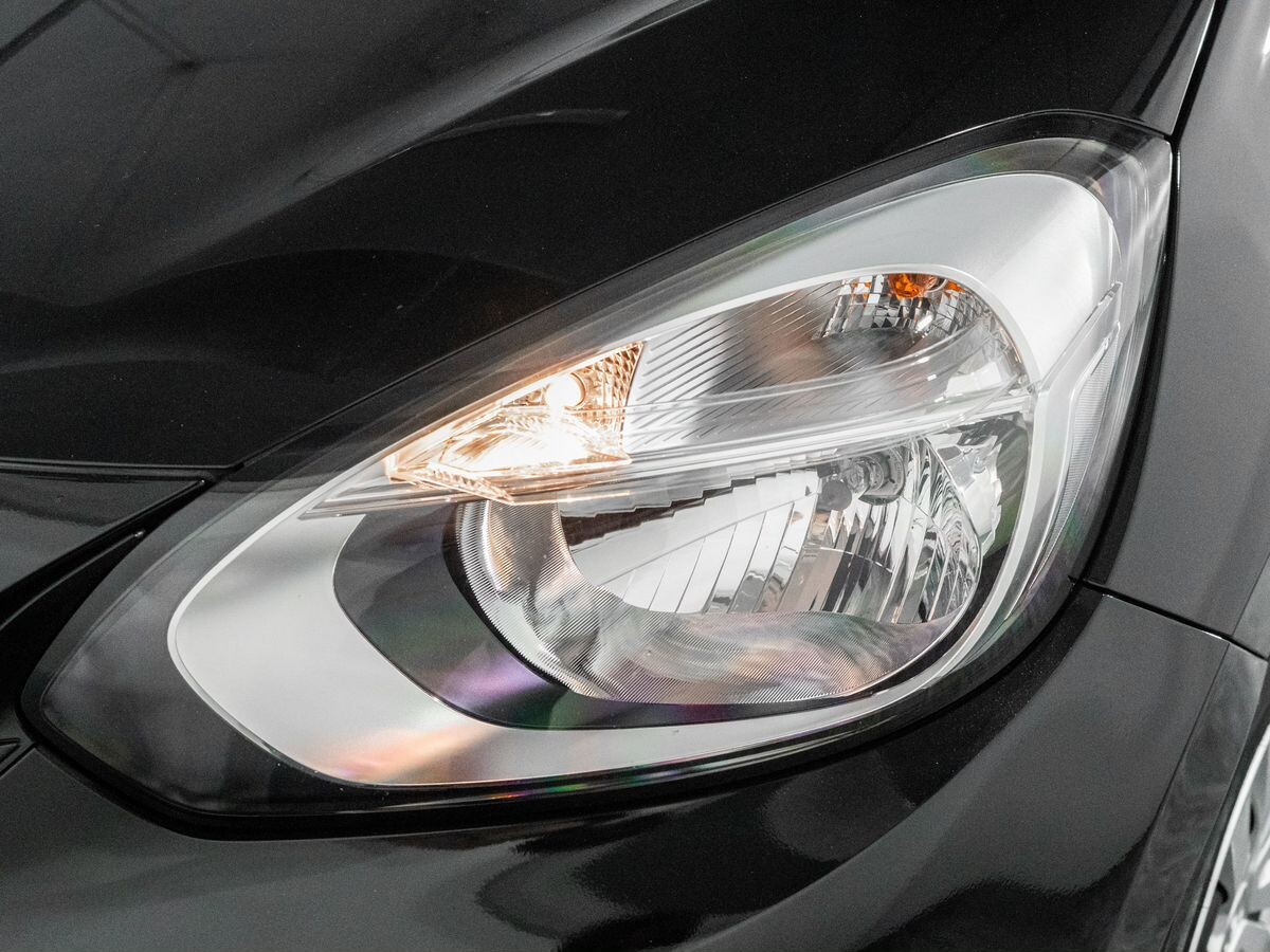 Honda Fit 2020 - фото автомобиля