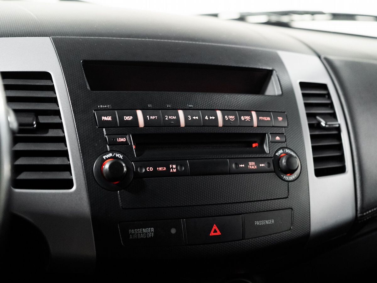 Citroen C-Crosser 2011 - фото автомобиля
